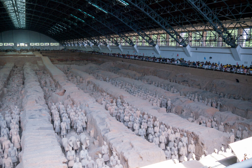 Blick in die Ausgrabungshalle